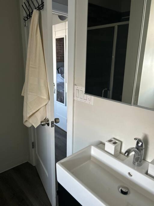 Modern Loft!/Free Parking/Long Stay Friendly! ดีทรอยต์ ภายนอก รูปภาพ