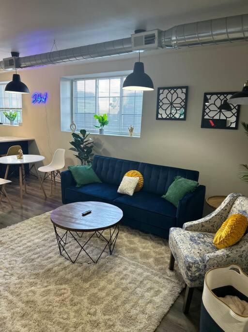 Modern Loft!/Free Parking/Long Stay Friendly! ดีทรอยต์ ภายนอก รูปภาพ